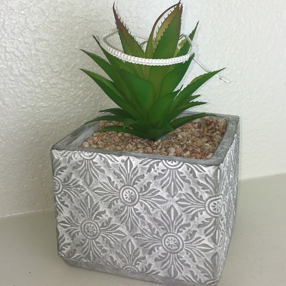 🌸 3 Piece Set Handmade Chinese Knotting Bracelet - Picture 3 of 8